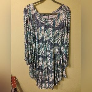 Roaman's women's 26/28 blouse